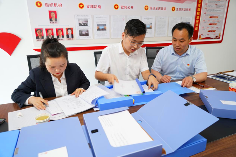 新型能源公司党史学习教育巡回指导二组一行到选煤公司进行督导检查图4.png