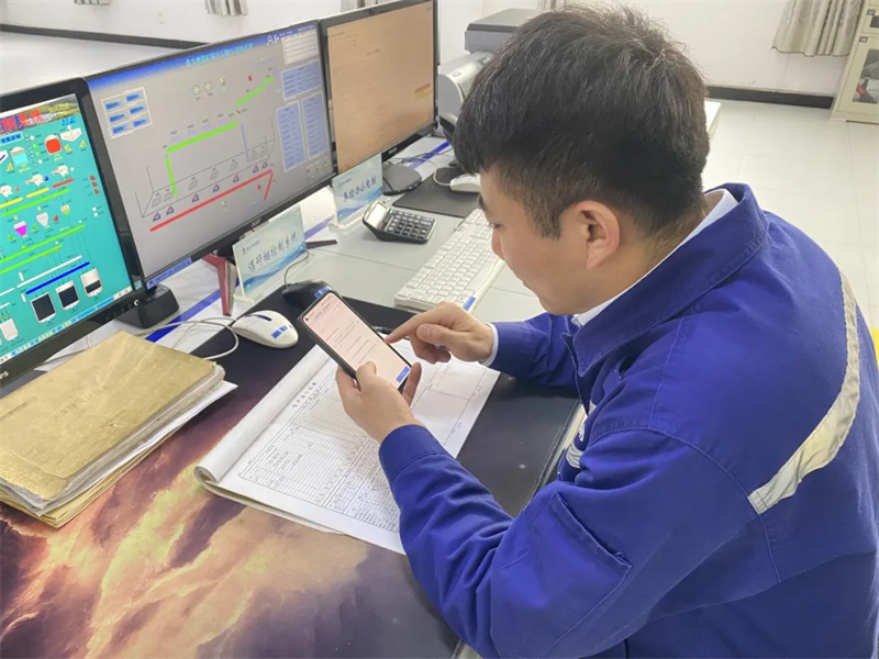 选煤公司袁大滩选煤厂：电子化考试助力安全培训01.jpg
